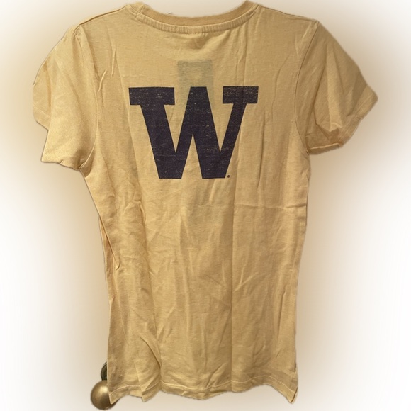 Official collegiate merch - Washington Huskies junior t-shirt - Picture 2 of 6